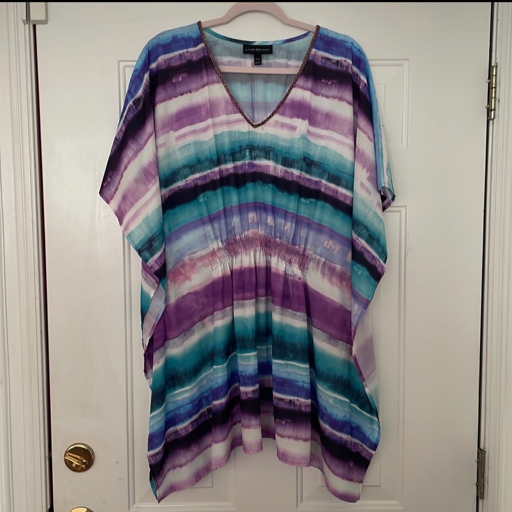 Lane Bryant Tunic with Doloman sleeves  18/20 plus size